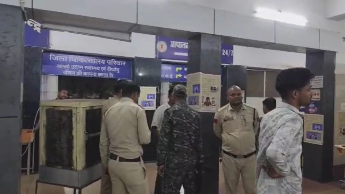 पानी विवाद में रिश्तेदारों के बीच खूनी संघर्ष, लाठी-रॉड और कुल्हाड़ी से हमला