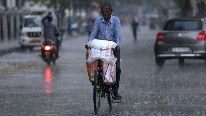 नौतपा में बढ़ेगी तपिश, लेकिन बारिश दे सकती है राहत; IMD ने जारी किया अलर्ट