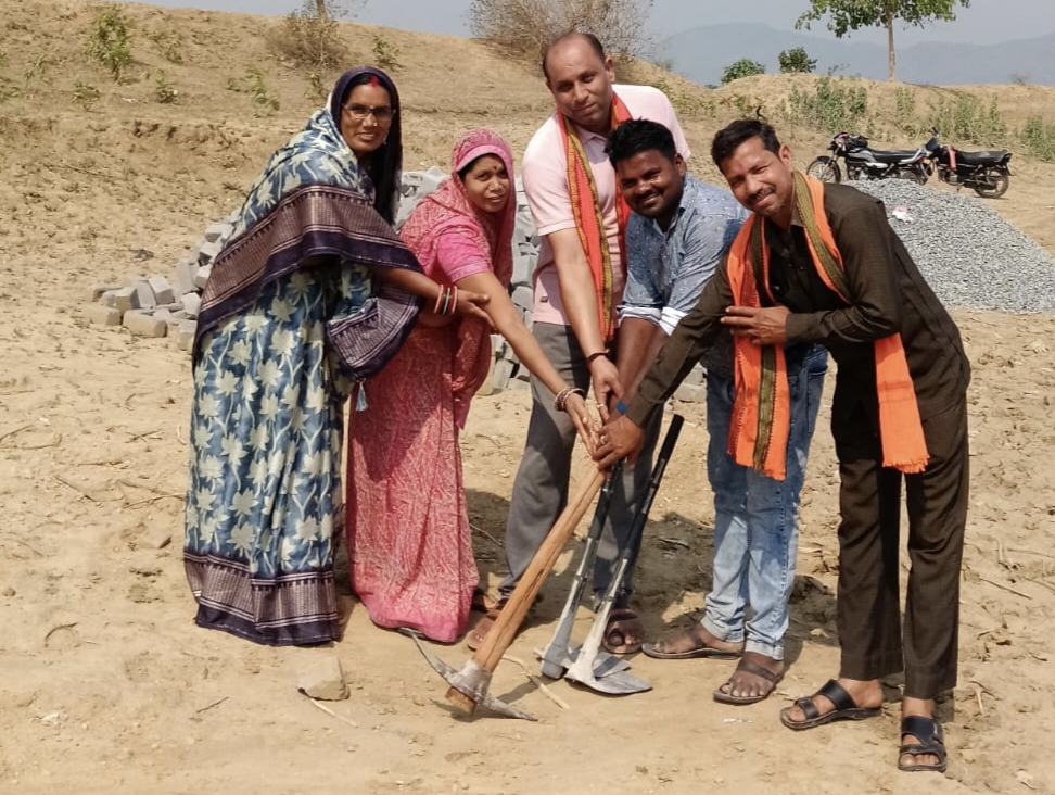 बोईदा में विकास को मिली नई गति,पांच निर्माण कार्यों का हुआ भूमिपूजन 
